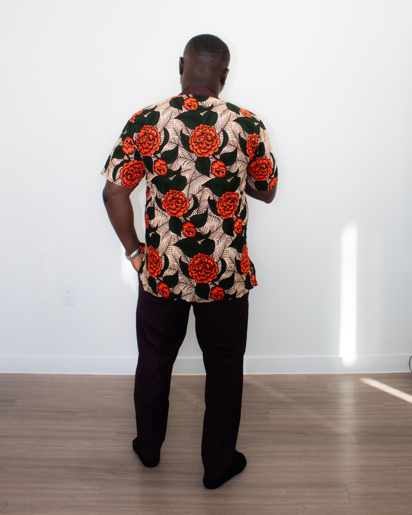 Leaf-Me Men Shirt - Brown