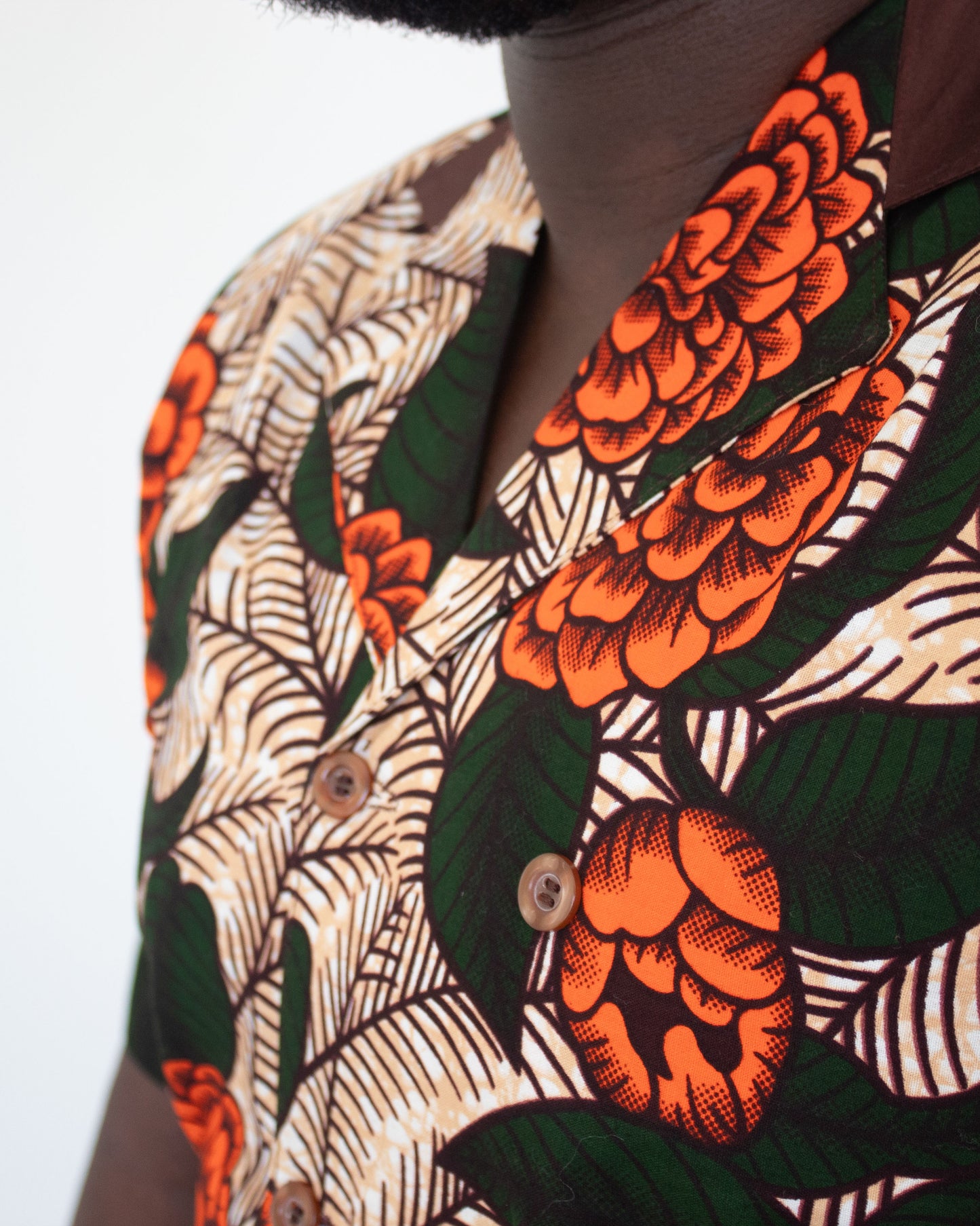 Leaf-Me Men Shirt - Brown